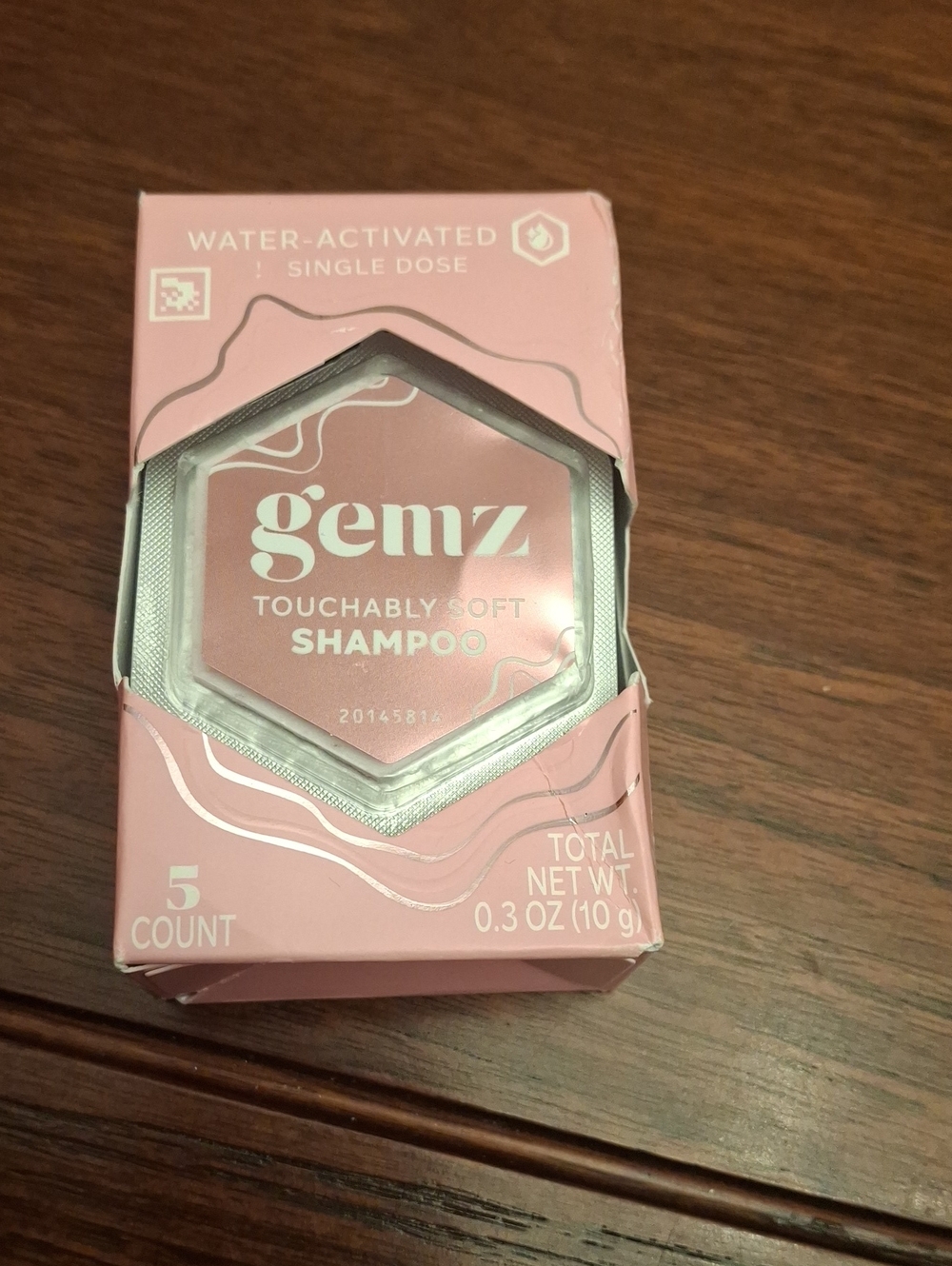 Gemz Touchably Soft Shampoo Water Activated - 5 Count New Sealed Box